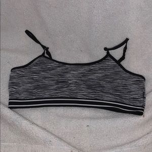 Sports bra